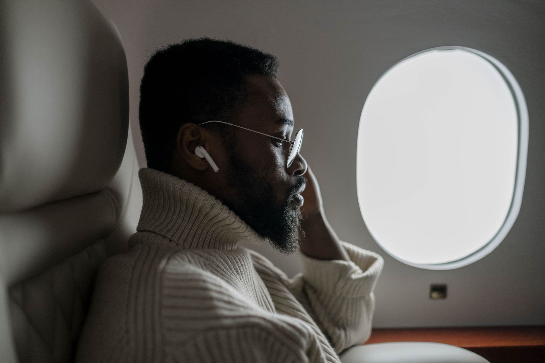Best AI Translation Devices in 2026: 11 Earbuds and Pocket Translators, Compared image